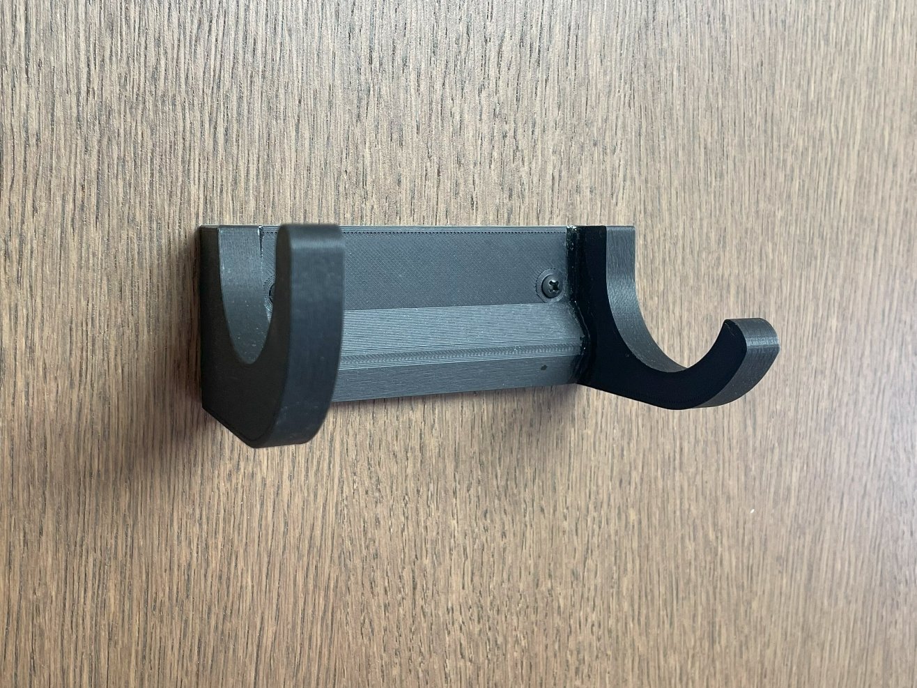 "RIDGID 12V Güçlü Matkap R82005 ile Duvarınızı Şekillendirin - Asma Braket ile Pratik Çözümler!" - Görsel 2