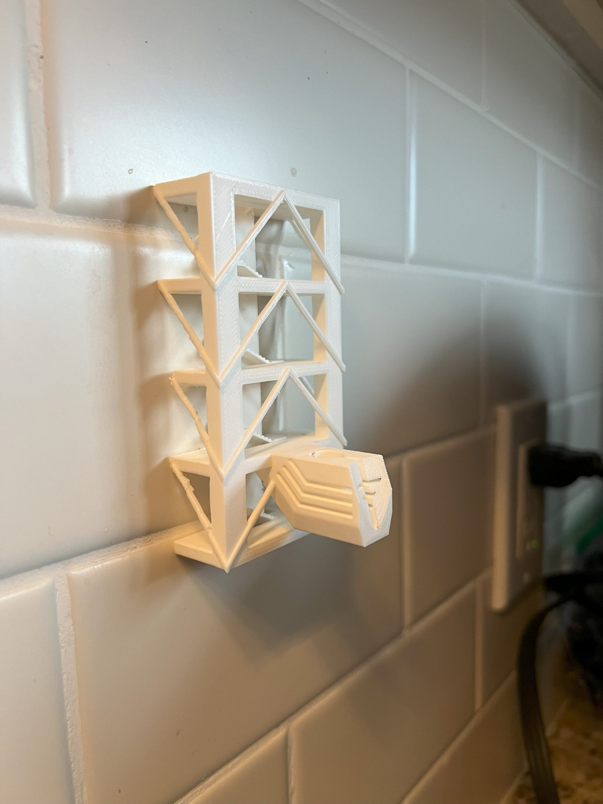 Retro Roket Tasarımlı Süt Köpürtücü Standı – Mükemmel Köpüğün Sırrı! - Görsel 5