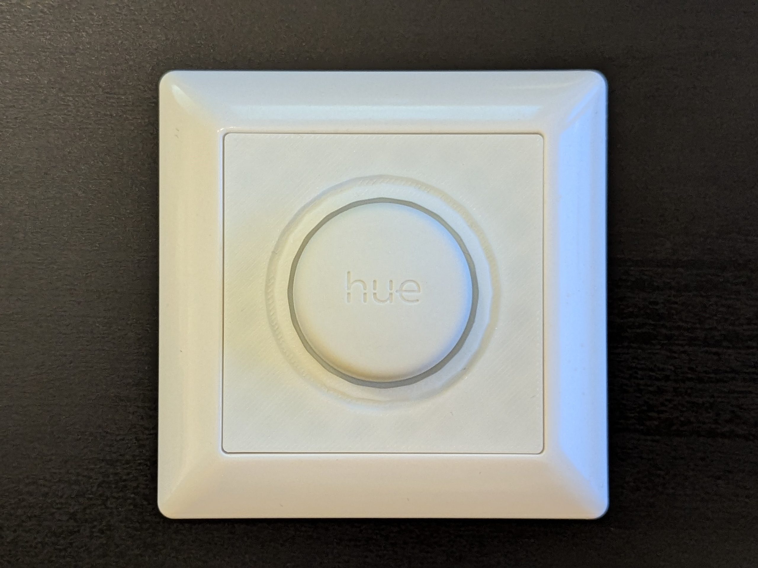 "Philips Hue Akıllı Buton için 500 Şık Kapak - Jung Tasarımı 6901537"