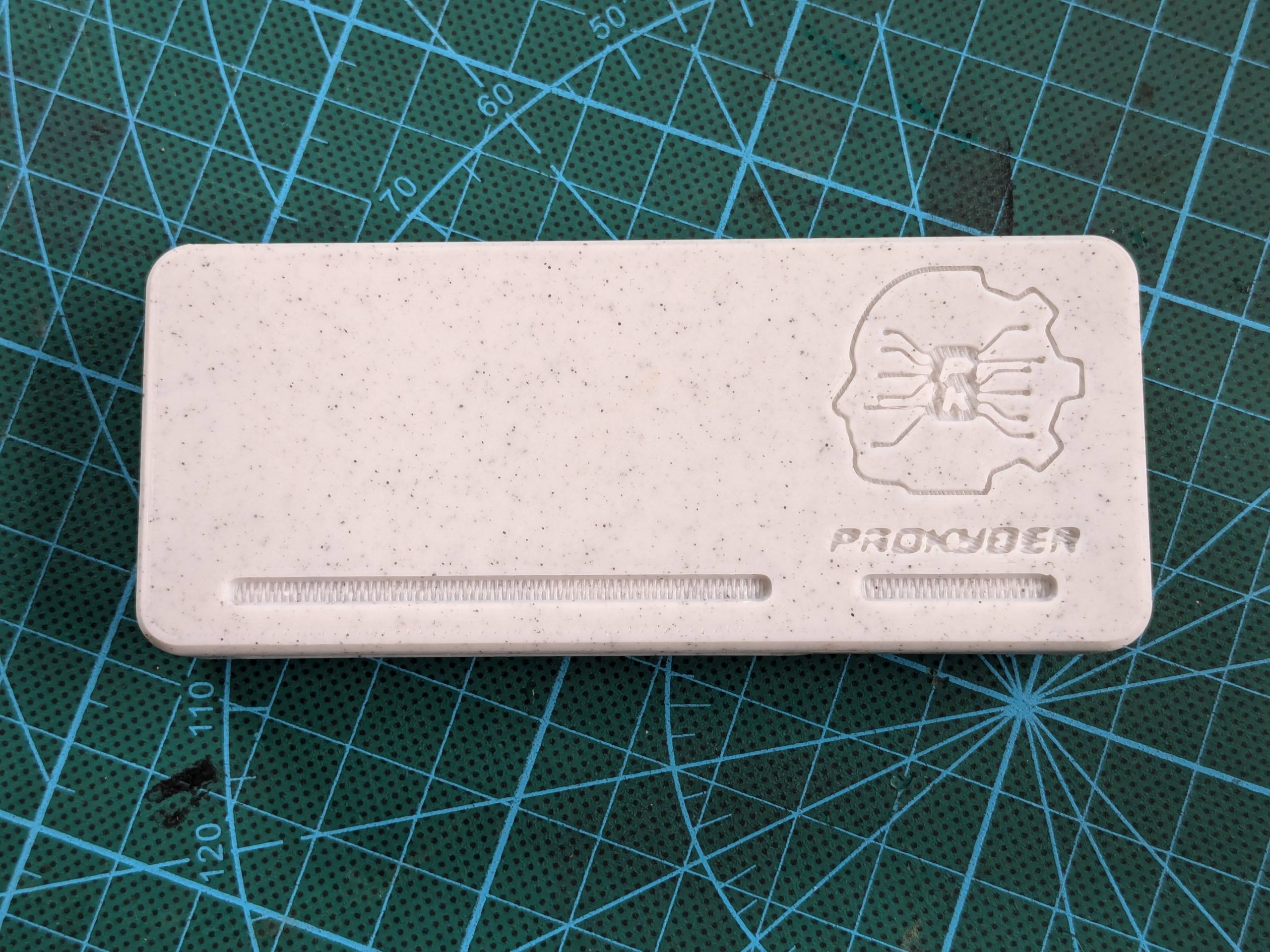 "Picopad Protetor: Şıklık ve Koruma Bir Arada - Model 6897858" - Görsel 3