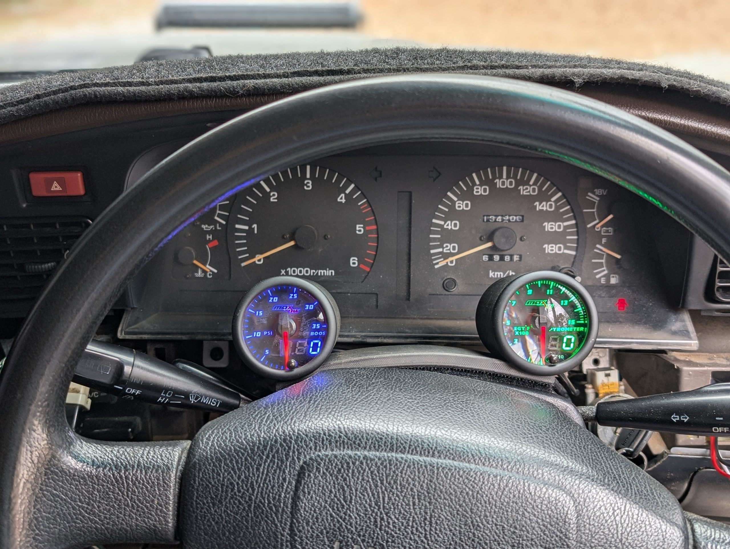 "80 Serisi İçin Çift Gauge Pod - Şıklık ve Fonksiyonun Buluşma Noktası - 6901911"