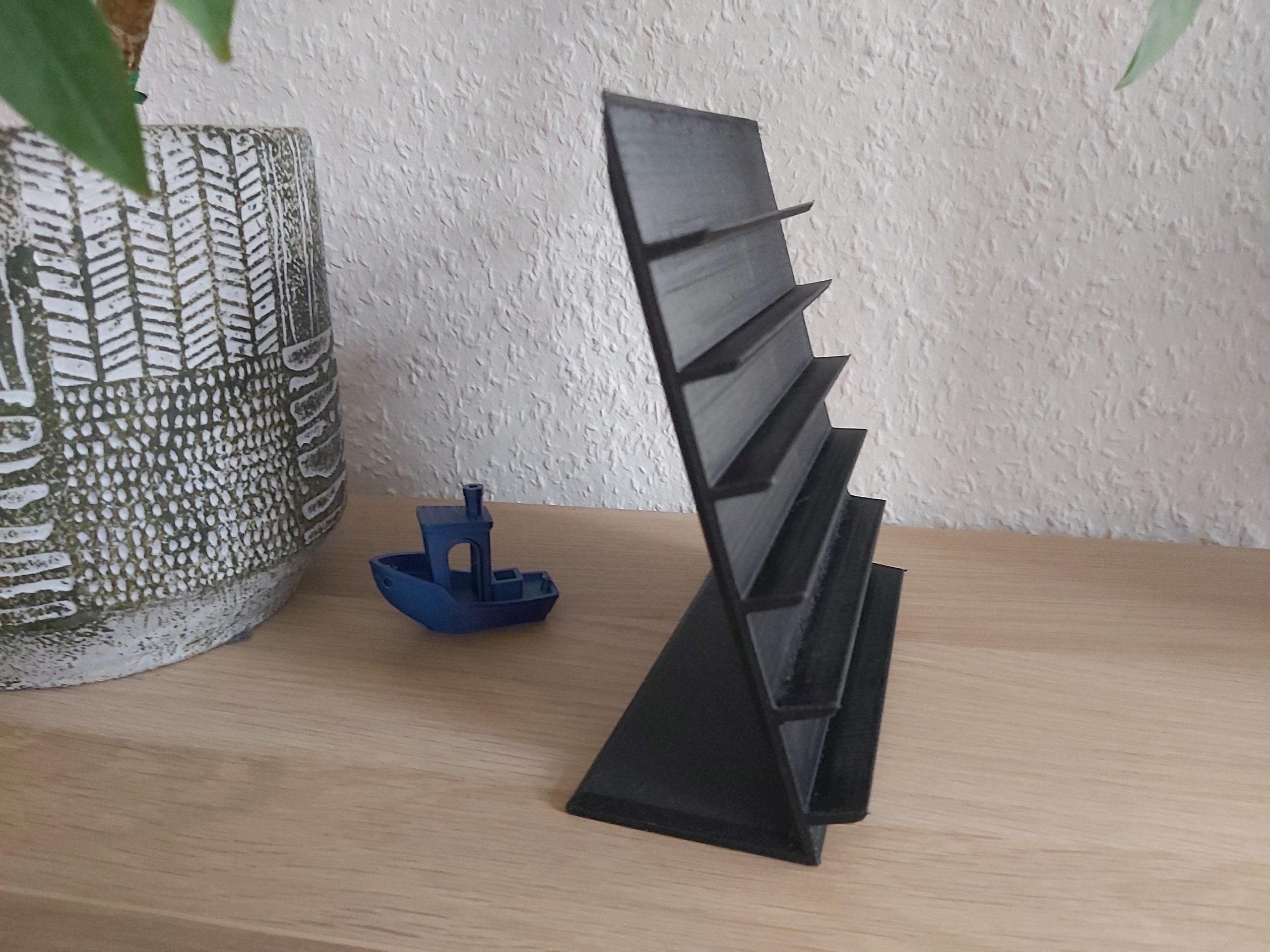 "Yaratıcılığınızı Destekleyen Şık Kalem Tutucu - Model 6899435"