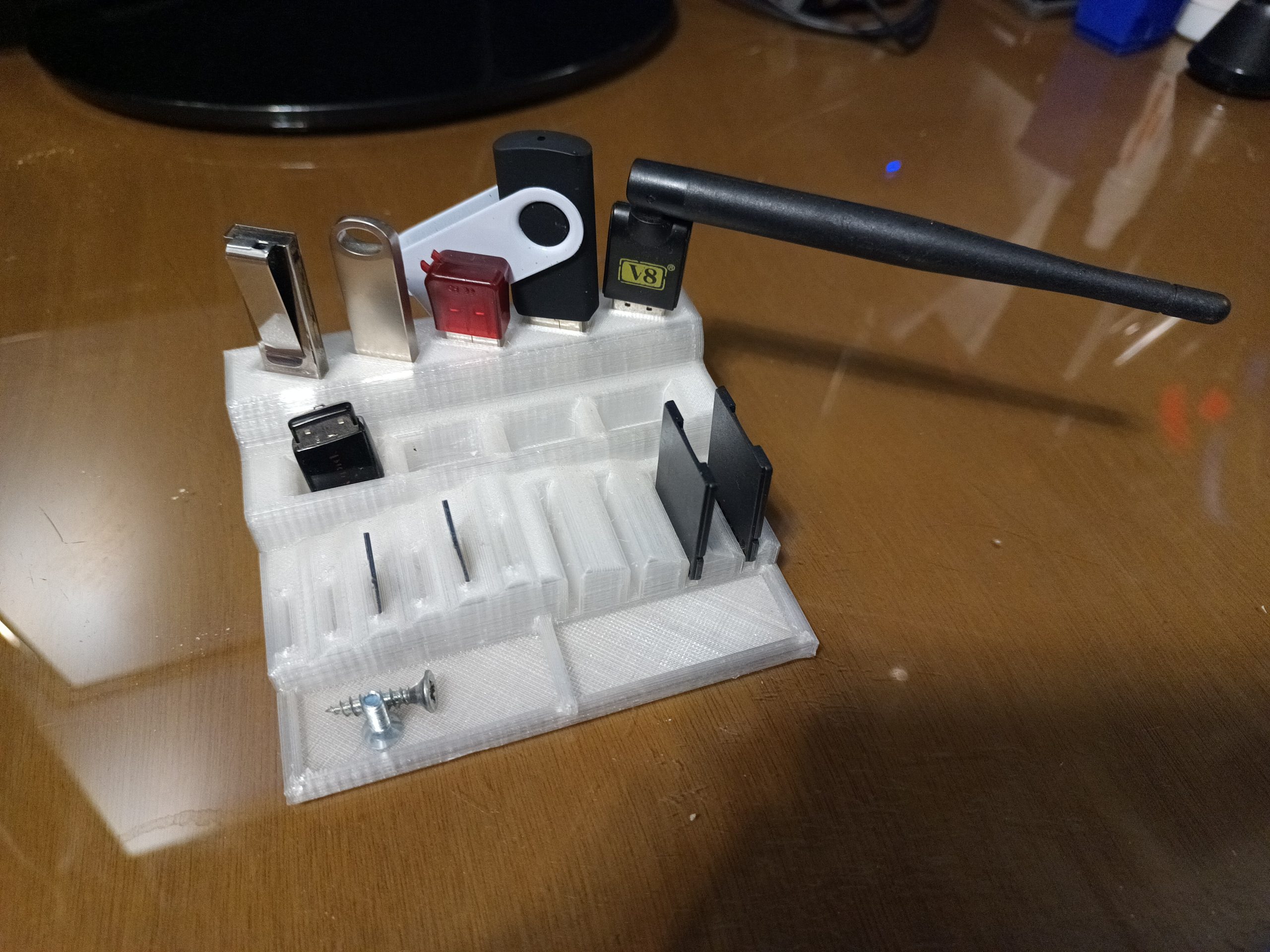 USB, MicroSD Kart SD Kart Tablo Tutucu - 6902177