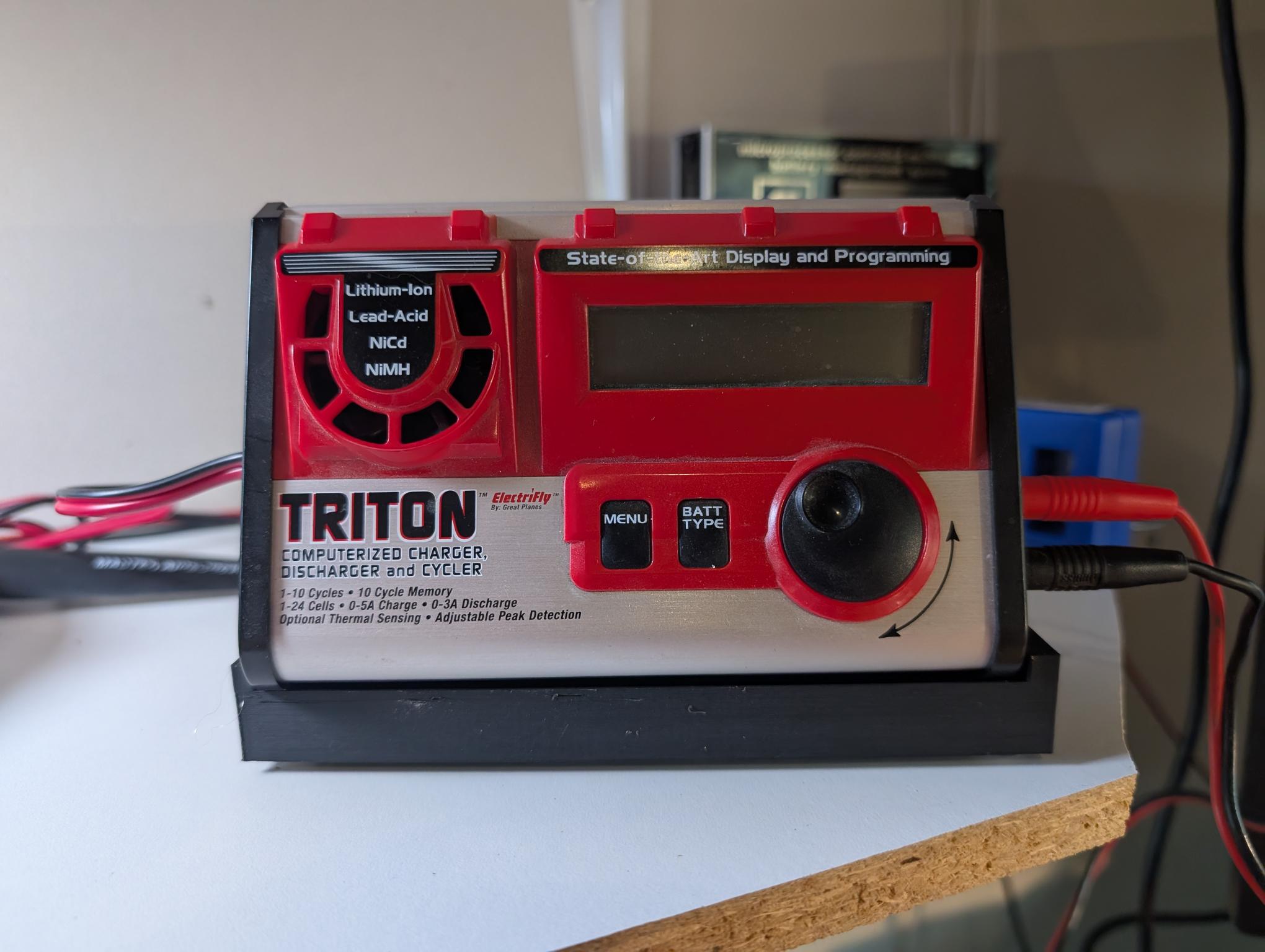 Triton Charger Stand - 6907537