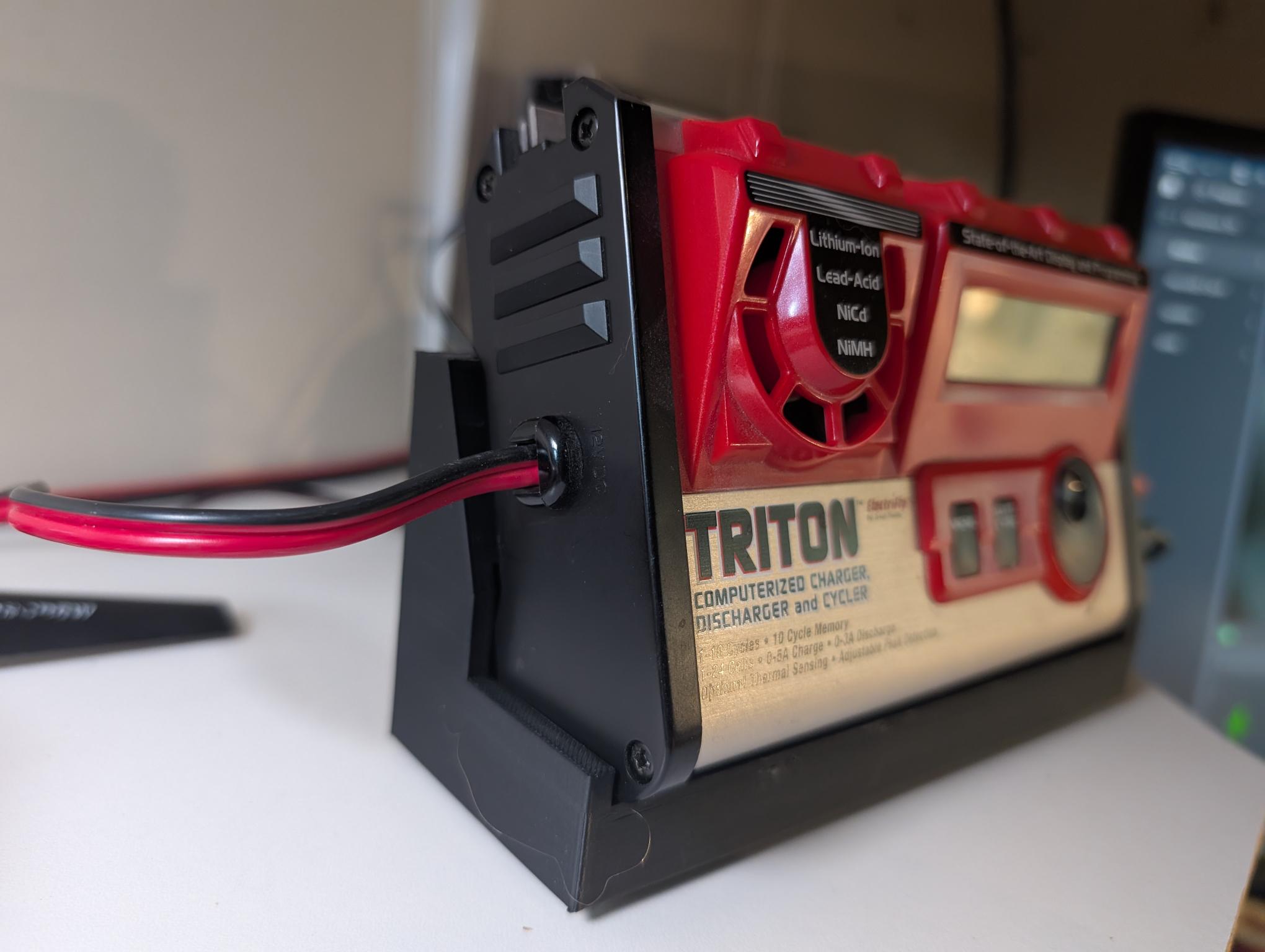 Triton Charger Stand - 6907537 - Görsel 2