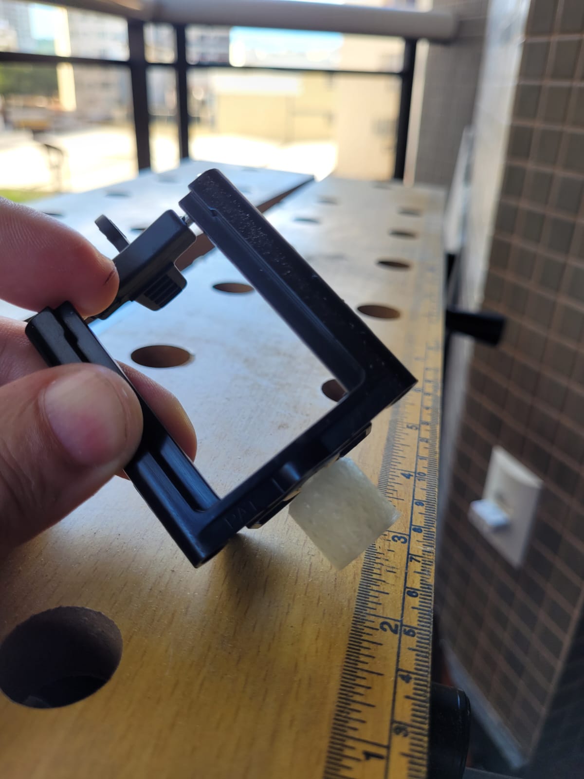 "Usta Çekimler İçin Adaptör: 3/8" (0.375 inç) -16 UNC'den 1/4" (0.25 inç) -20 UNC'ye Hızlı Bağlantı Dönüştürücü - Model: 6897843" - Görsel 4