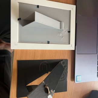 "Stil Sahibi Anılarınızı Koruyun: Standlı Resim Çerçeveleri İçin Yedek Geri Pano - Model 6900139"