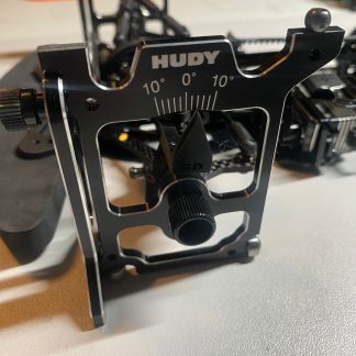 "Schumacher Mi9 Caster Pointer - Yüksek Hassasiyetle Yolda Kalın!"