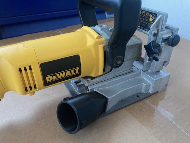 DeWalt DW682 İçin OSVAC Adaptör: Güç ve Uyumun Mükemmel Buluşması - 6898885 - Görsel 2