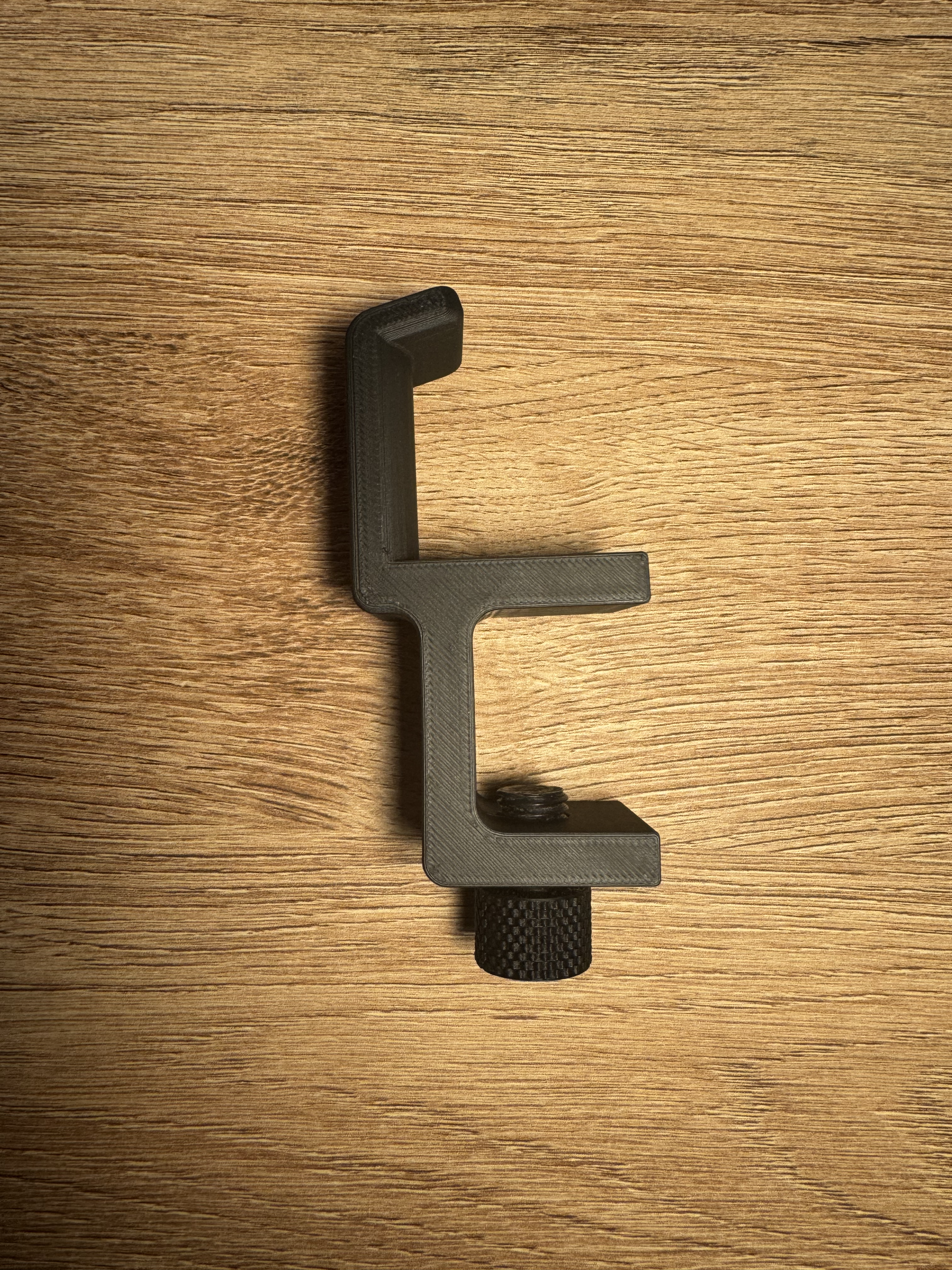 Ses Dünyanızı Düzenleyin: Estetik Kulaklık Tutucu - Model 6897861 - Görsel 4