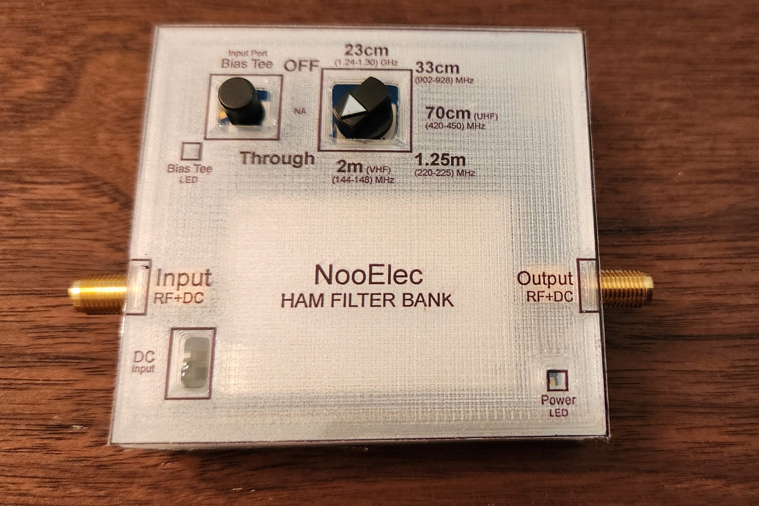 Nooelec'in Şıklığı: Ham Filtre Bankası Kılıfı - Model 6901563 ile Koruma ve Estetiği Bir Arada Yaşayın! - Görsel 4