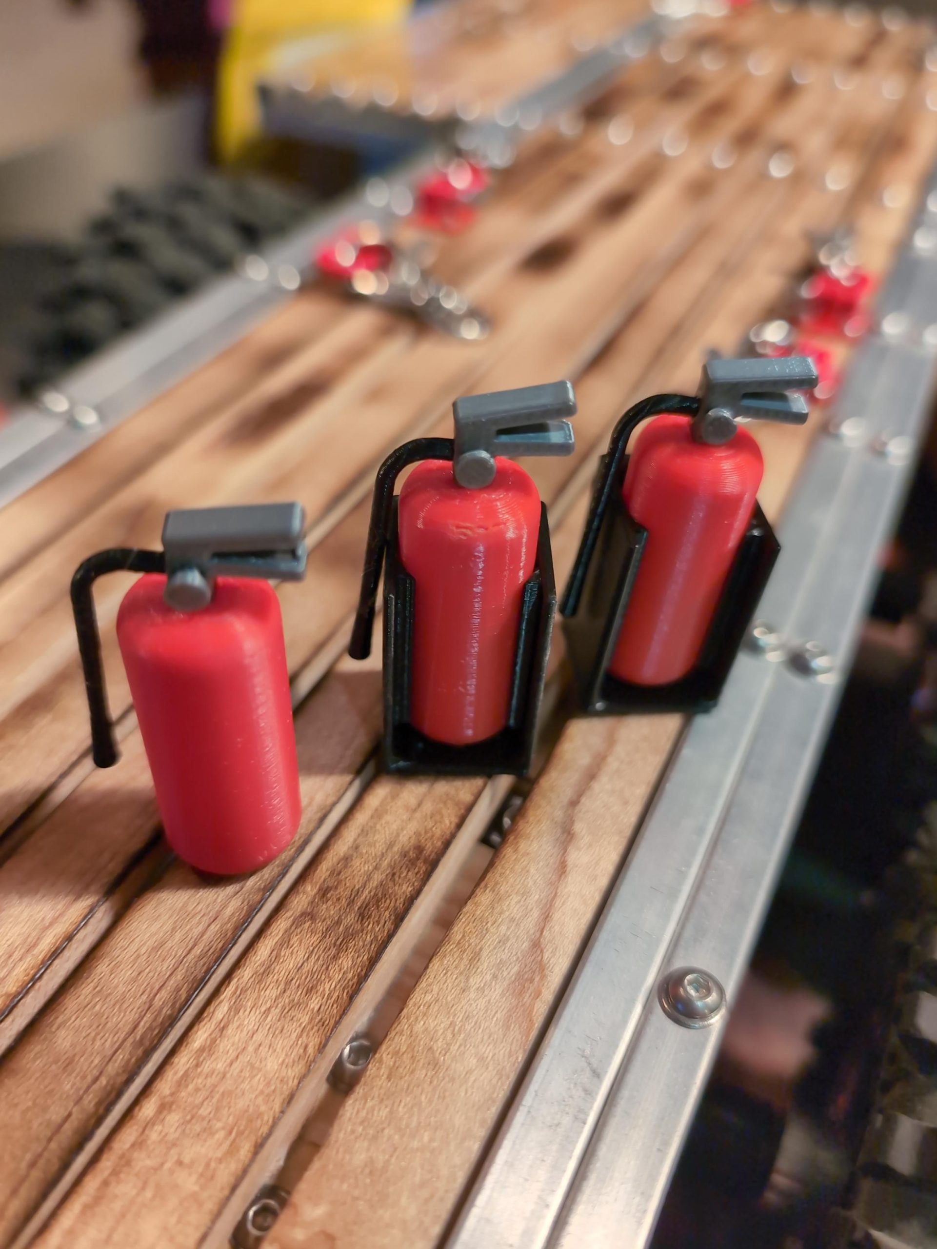 "Yangın Güvenliğiniz İçin Ücretsiz 1 24 1 18 1 10 RC Yangın Söndürücü – Acil Durumlar İçin İdeal Çözüm!" - Görsel 4