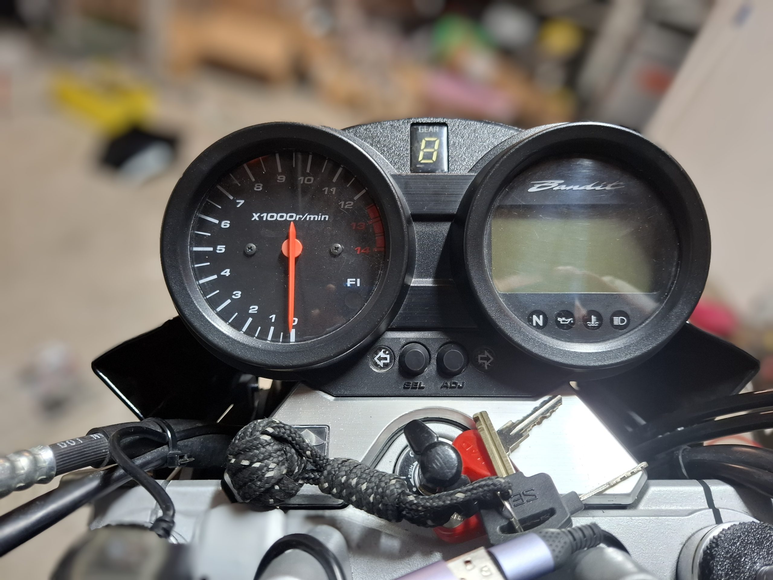 Suzuki Bandit GSF 650 1250 - 6910466 için dişli gösterge tutucu - Görsel 4