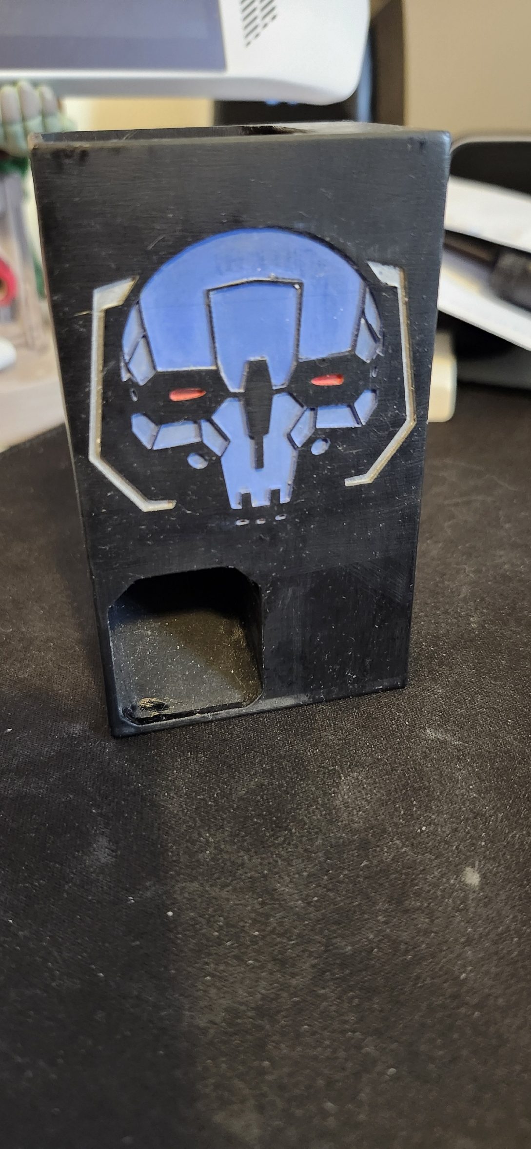 Battletech için mikro zar kulesi.