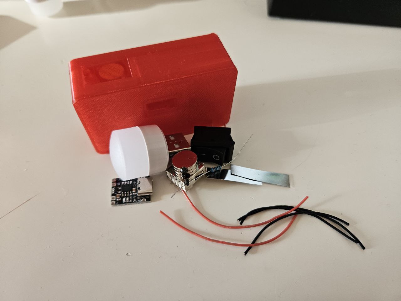 Manyetik USB lambası - 6902852 - Görsel 3