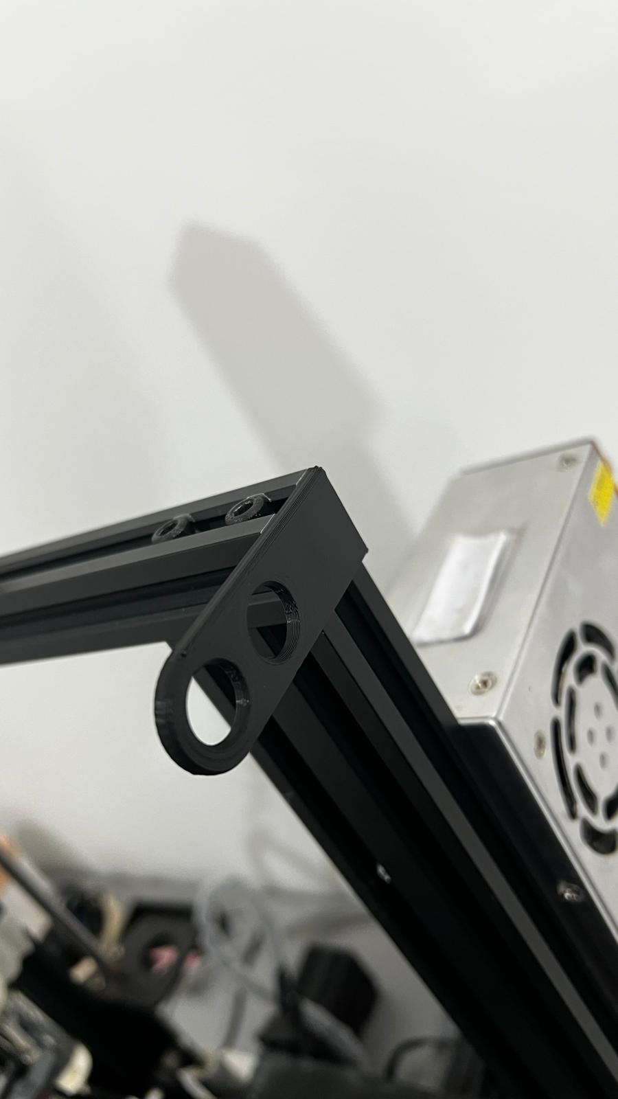 Kırmızılık Profil Çerçevesi için Uç Kapağı (Fonksiyonel Delikli) - 6906887