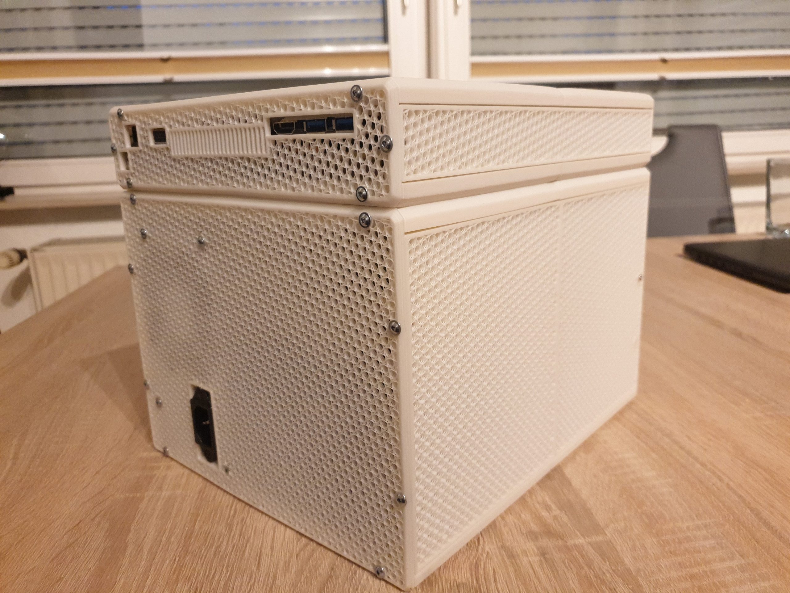 Eski bir dizüstü bilgisayardan sunucu - 6906956 - Görsel 4