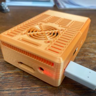 Turuncu PI 3B Kılıf - 30mm Fan veya 1 OLED, kısa M2 Yuvası ile Düğme Seçeneği - 6907437