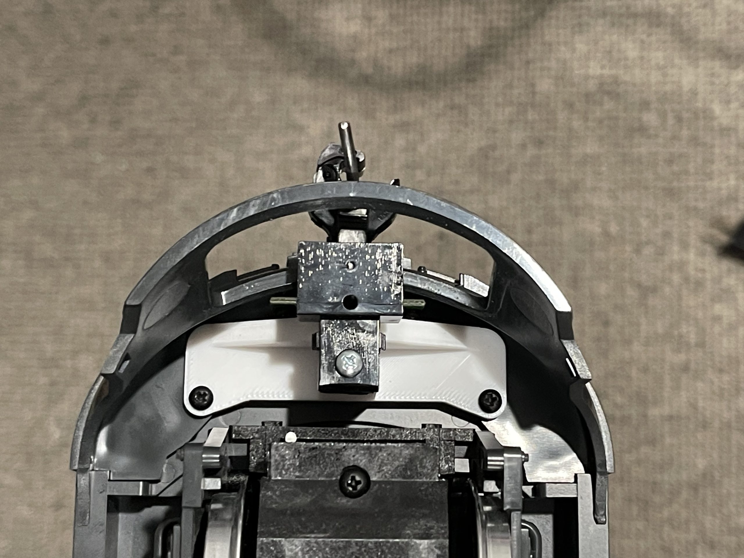 G Ölçeği LGB F7 Ön Kadee Mount - 6902336 - Görsel 3