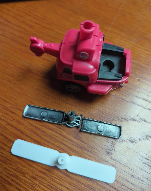 Stella’nın Helikopterinin Pervaneleri - 6905441 - Görsel 3