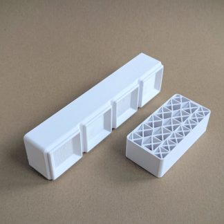 İsteğe Bağlı Gridfinity Tabanlı Pil Tutucu